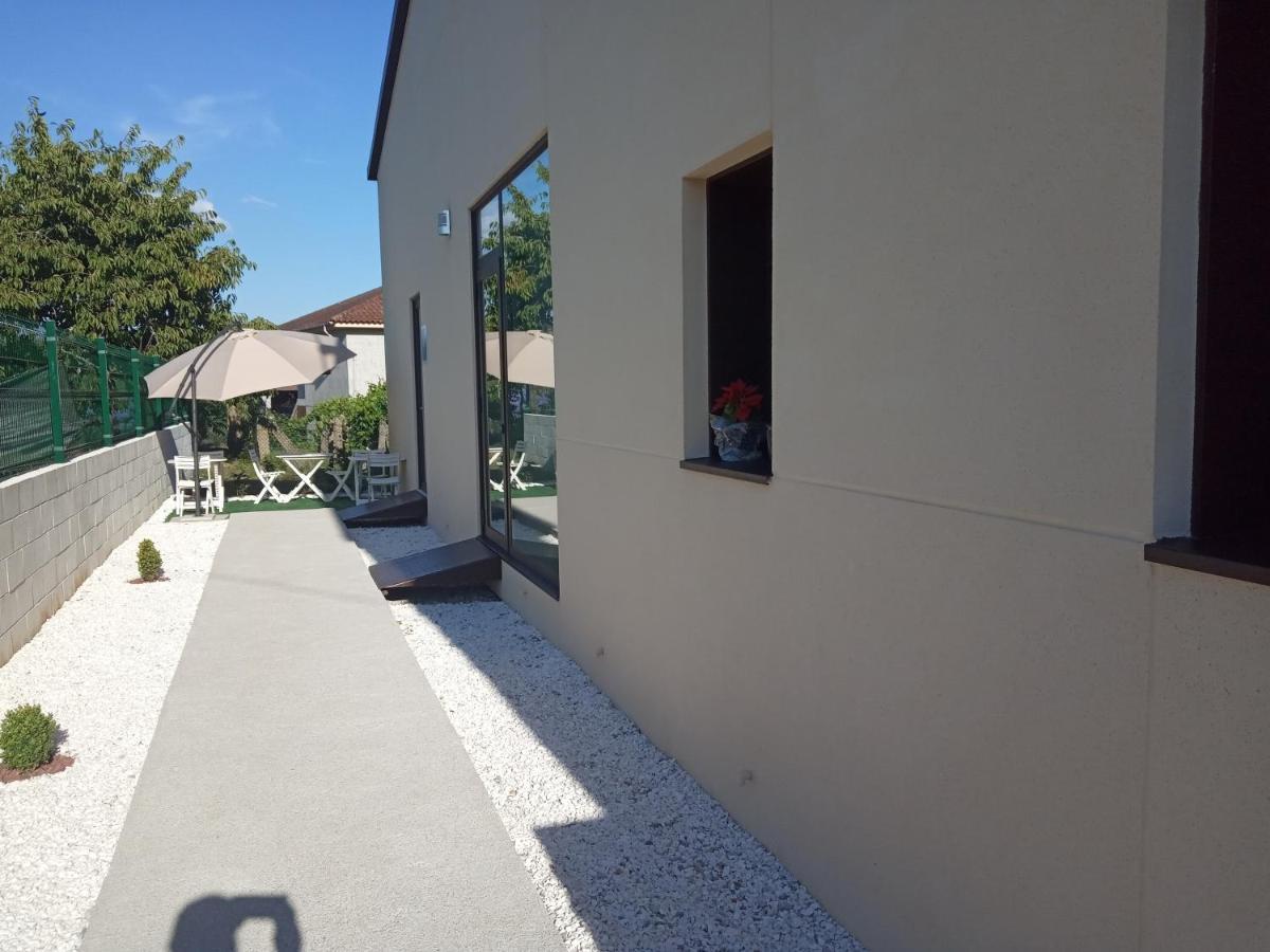Guest house Clarevar *